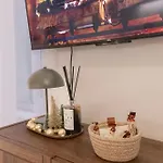 New - Golden בודפשט