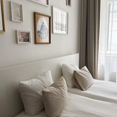 New - Golden Apartment *