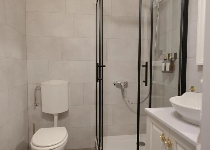 New - Golden Apartamento Budapest